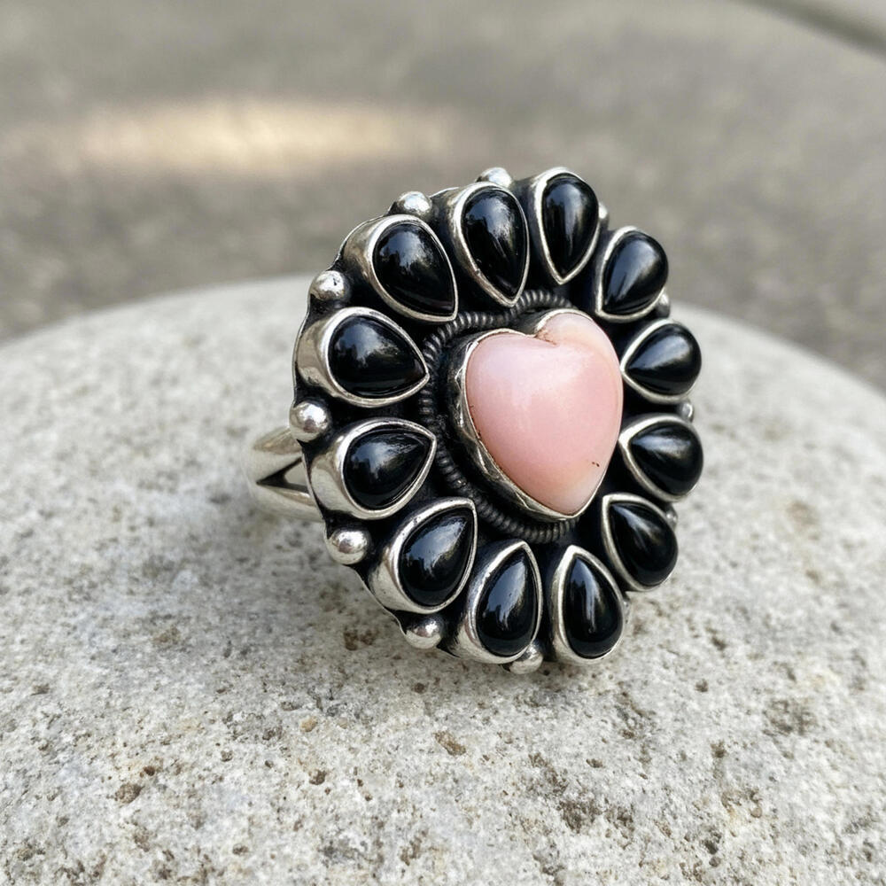 Pink Conch Shell & Black Onyx Heart Ring - Sterling Silver 925 Size 7